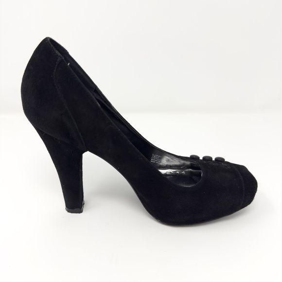 BCBG Paris Grido Platform Heels - Picture 3 of 4